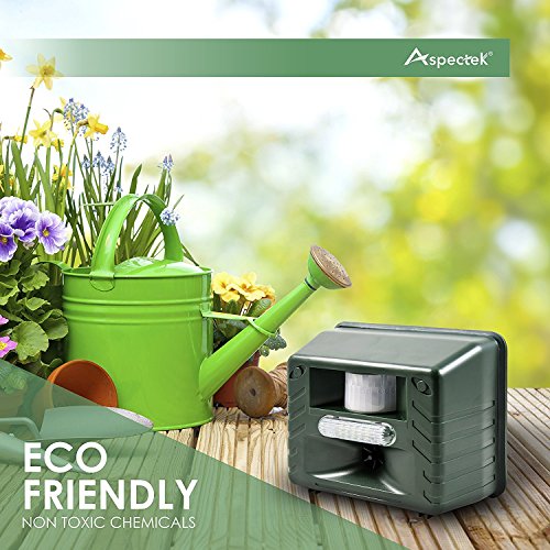 Ultrasonic Animal Repeller, Aspectek Outdoor Animal Repellent Moti...