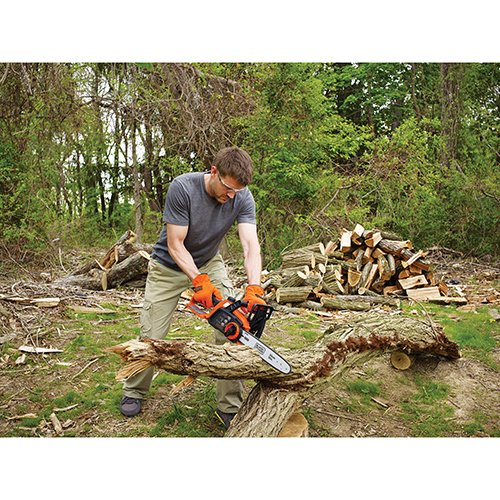BLACK+DECKER 40V Max Cordless Chainsaw, 12-Inch LCS1240