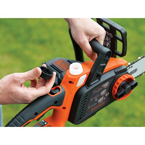 BLACK+DECKER 40V Max Cordless Chainsaw, 12-Inch LCS1240
