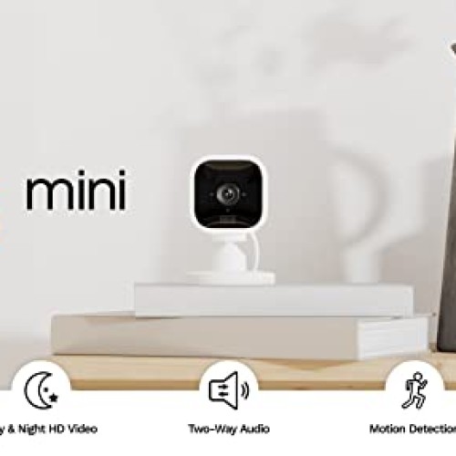 Blink Mini – Compact indoor plug-in smart security camera, 1080p H...