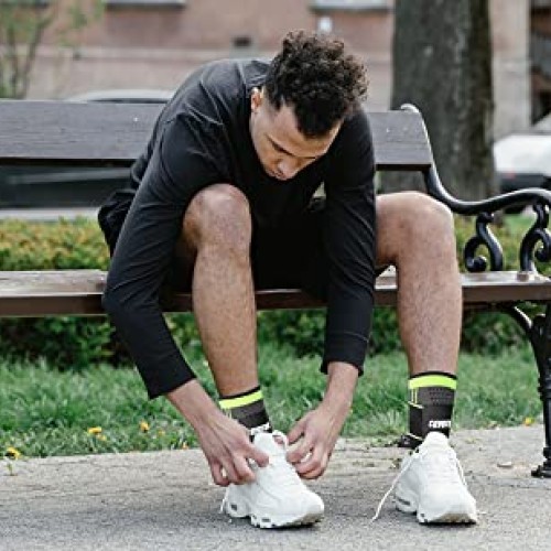 Ankle Braces, Adjustable Compression Ankle Support Men & Women, St...
