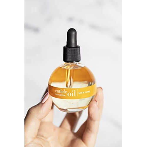 Cuccio Naturale Revitalizing- Hydrating Oil For Repaired Cuticles ...