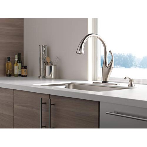 Delta Faucet Addison Single-Handle Touch Kitchen Sink Faucet with ...