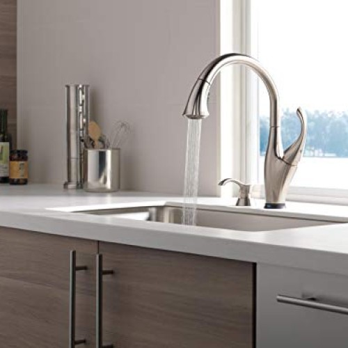 Delta Faucet Addison Single-Handle Touch Kitchen Sink Faucet with ...