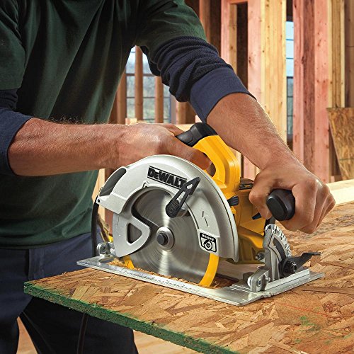 DEWALT 7-1/4-Inch Circular Saw with Electric Brake, 15-Amp DWE575SB