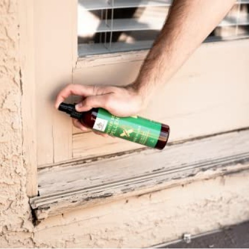 Donaldson Farms Carpenter Bee Repellent Spray, 8oz, All Natural Wo...