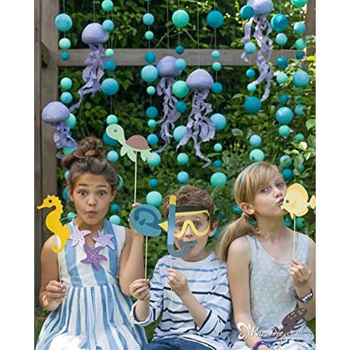 126 Pack Craft Foam Balls, 5 Sizes Including 1-2.4 Inches, Polysty...