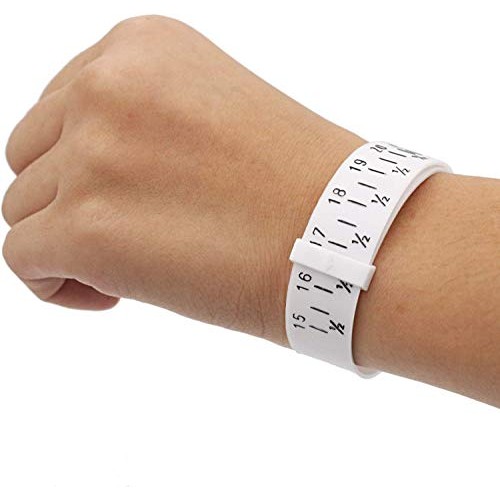 HEYMOUS Wood Bracelet Mandrel Round Plastic Wrist Sizer with Jewel...