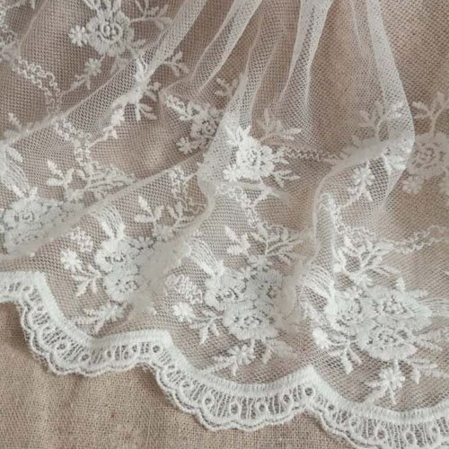 Creamy White 3 Yards Retro Floral Embroidered Mesh Lace Fabric Wed...
