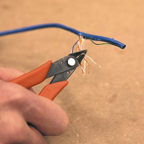 Klein Tools D275-5 Lightweight Flush Cutter, Up to 16 AWG, Grips D...