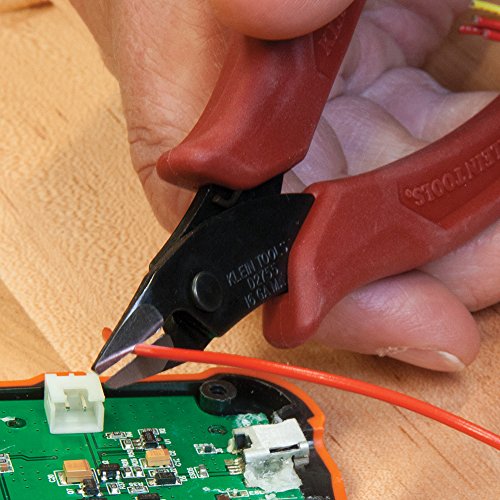 Klein Tools D275-5 Lightweight Flush Cutter, Up to 16 AWG, Grips D...