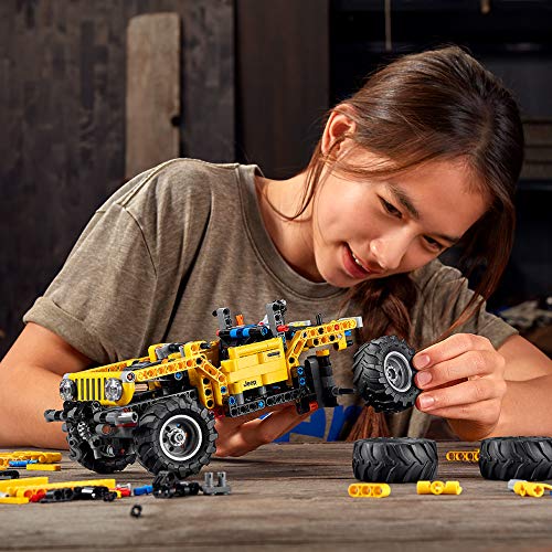 LEGO Technic Jeep Wrangler 42122; an Engaging Model Building Kit f...
