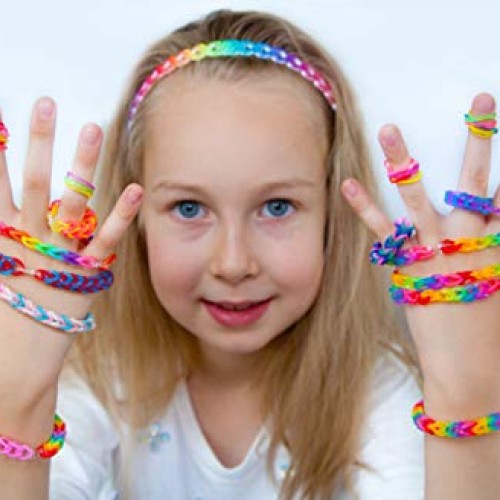 1,252 Pcs Rubber Bands Set Includes: 4 Loom Bands Bags. 300 Bands,...