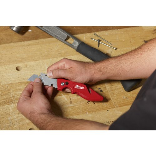 Milwaukee 48-22-1901 Fastback Press and Flip Utility Knife with Be...