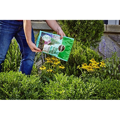 Miracle-Gro Shake N Feed Flowering Trees and Shrubs Plant Food, 8...