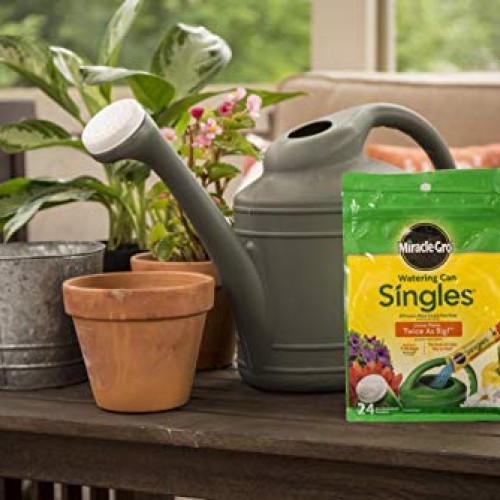 Miracle-Gro Watering Can Singles All Purpose Water Soluble Plant F...