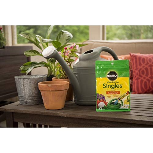 Miracle-Gro Watering Can Singles All Purpose Water Soluble Plant F...