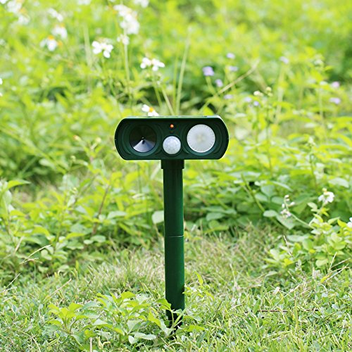 Ultrasonic Animal & Pest Repellent,Solar Powered,IPX4 Waterproof,L...