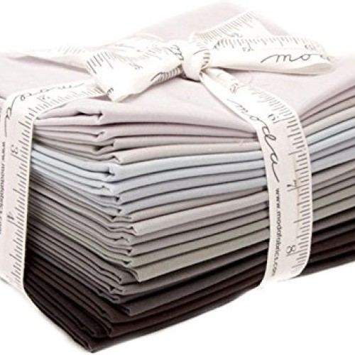 Bella Solids Black 12 Fat Quarters Moda Fabrics 9900AB 130