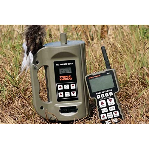 MOJO Outdoors Triple Threat E-Caller Predator Coyote Call Decoy 3-...
