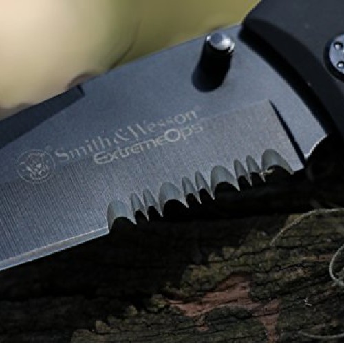 Smith & Wesson SWFR2S 8in High Carbon S.S. Folding Knife with 3.3i...