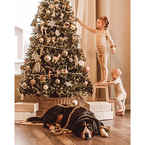 Treetopia Green Artificial Christmas Tree | Portland Pine with Gro...