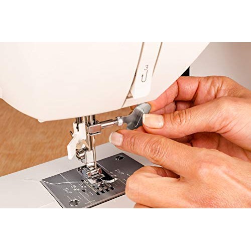 VANICE 5 Pcs Sewing Machine Needle Plate Screwdriver Home Sewing M...
