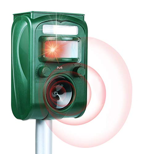 Solar Animal Repeller Ultrasonic Outdoor, Deer Repellent Raccoon R...